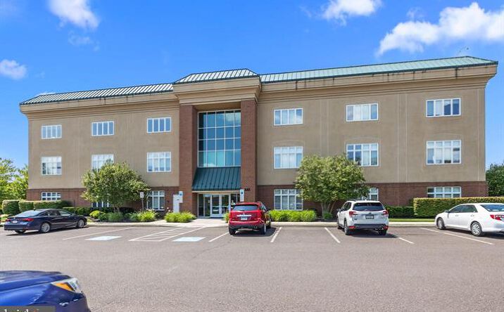 Pictures of Retail, Office property located at 642 Newtown Yardley Rd, Newtown, PA 18940 for lease - image #1