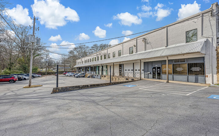 Pictures of Industrial, Retail property located at 1639 John Calvin Ave, College Park, GA 30337 for lease - image #1