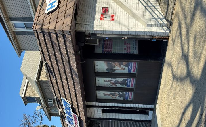 Pictures of Retail property located at 2990 Bruckner Boulevard, New York, NY 10465 for lease - image #1