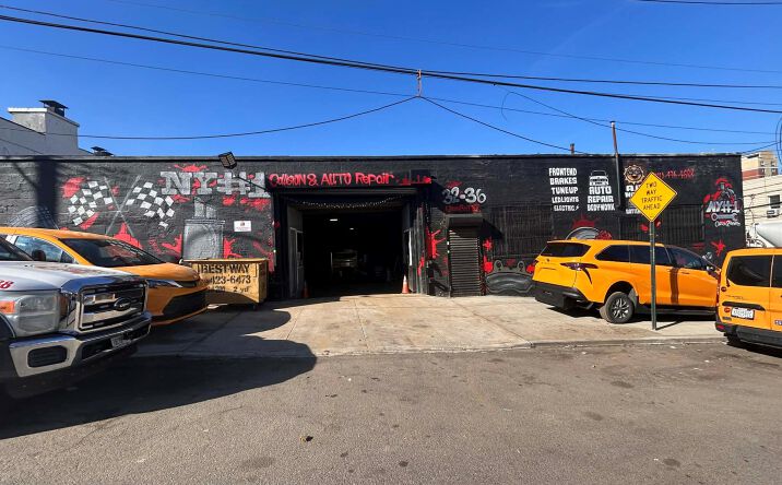 Pictures of Industrial property located at 32-36 Greenpoint Avenue, New York, NY 11101 for lease - image #1