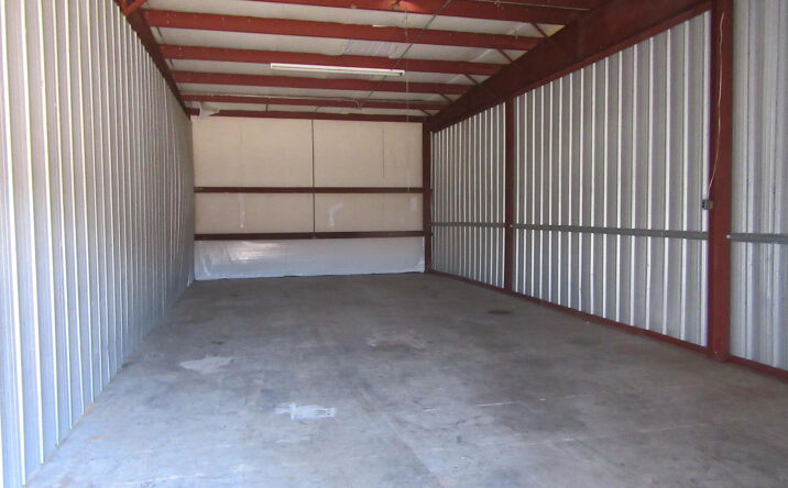 Pictures of Industrial property located at 2324 N East Avenue B2, Panama City, FL 32405 for lease - image #1
