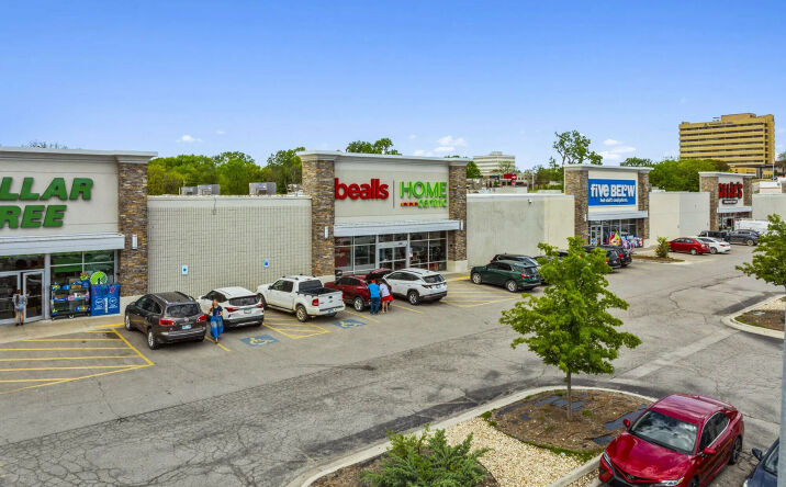 Pictures of Retail property located at 501 SE Washington Blvd, Bartlesville, OK 74006 for lease - image #1