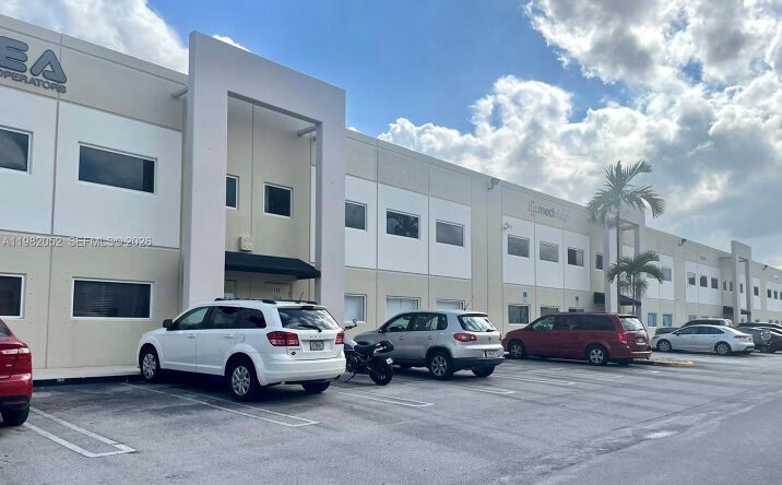 Pictures of Industrial property located at 10850 NW 21st St # 150, Sweetwater, FL 33172 for lease - image #1