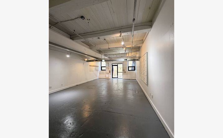 Pictures of Office property located at 3502 Scotts Ln, Philadelphia, PA 19129 for lease - image #1