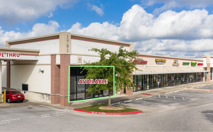 Pictures of Retail property located at 1701 W Parmer Ln, Austin, TX 78727 for lease - image #1