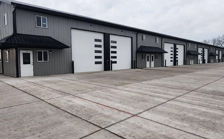 Pictures of Industrial property located at 2211 Grandview Ave, Muscatine, IA 52761 for lease - image #1