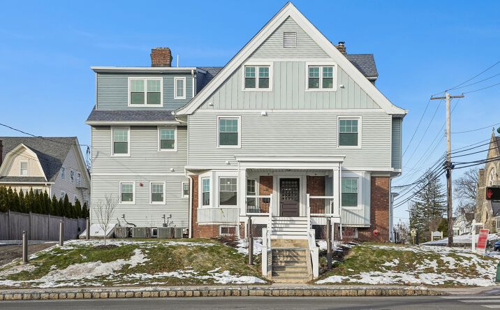 Pictures of Office property located at 30 Woodland Ave, Summit, NJ 07901 for lease - image #1
