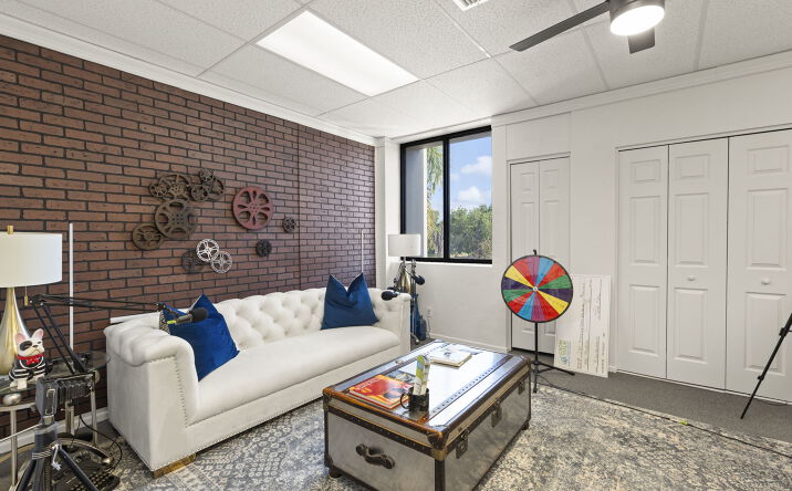 Pictures of Office property located at 3949 Evans Ave, Fort Myers, FL 33901 for lease - image #1