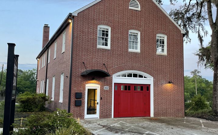 Pictures of Office property located at 302 Willard St, Wilmington, NC 28401 for lease - image #1