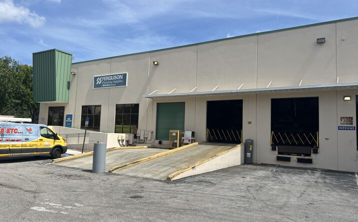 Pictures of Industrial property located at 420 Ware Blvd, Tampa, FL 33619 for lease - image #1