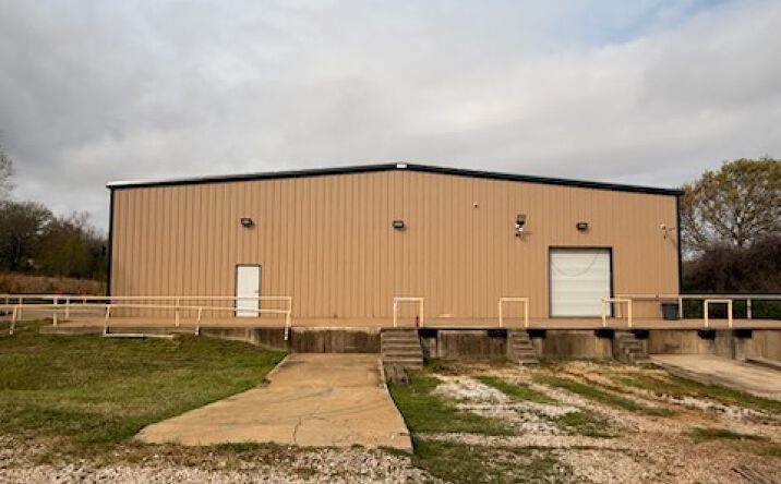 Pictures of Industrial, Retail property located at 7010 TX-19, Athens, TX 75751 for lease - image #1