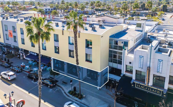 Pictures of Retail property located at 260 W Birch St, Brea, CA 92821 for lease - image #1