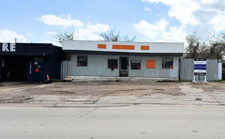 Pictures of Retail, Office property located at 6008 E Lancaster Ave, Fort Worth, TX 76112 for lease - image #1
