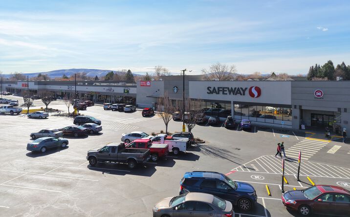 Pictures of Retail property located at 1801 George Washington Way, Richland, WA 99354 for lease - image #1