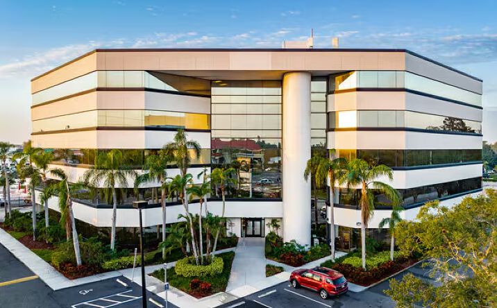 Pictures of Office, Restaurant property located at 28050 US Hwy 19 N, Clearwater, FL 33761 for lease - image #1