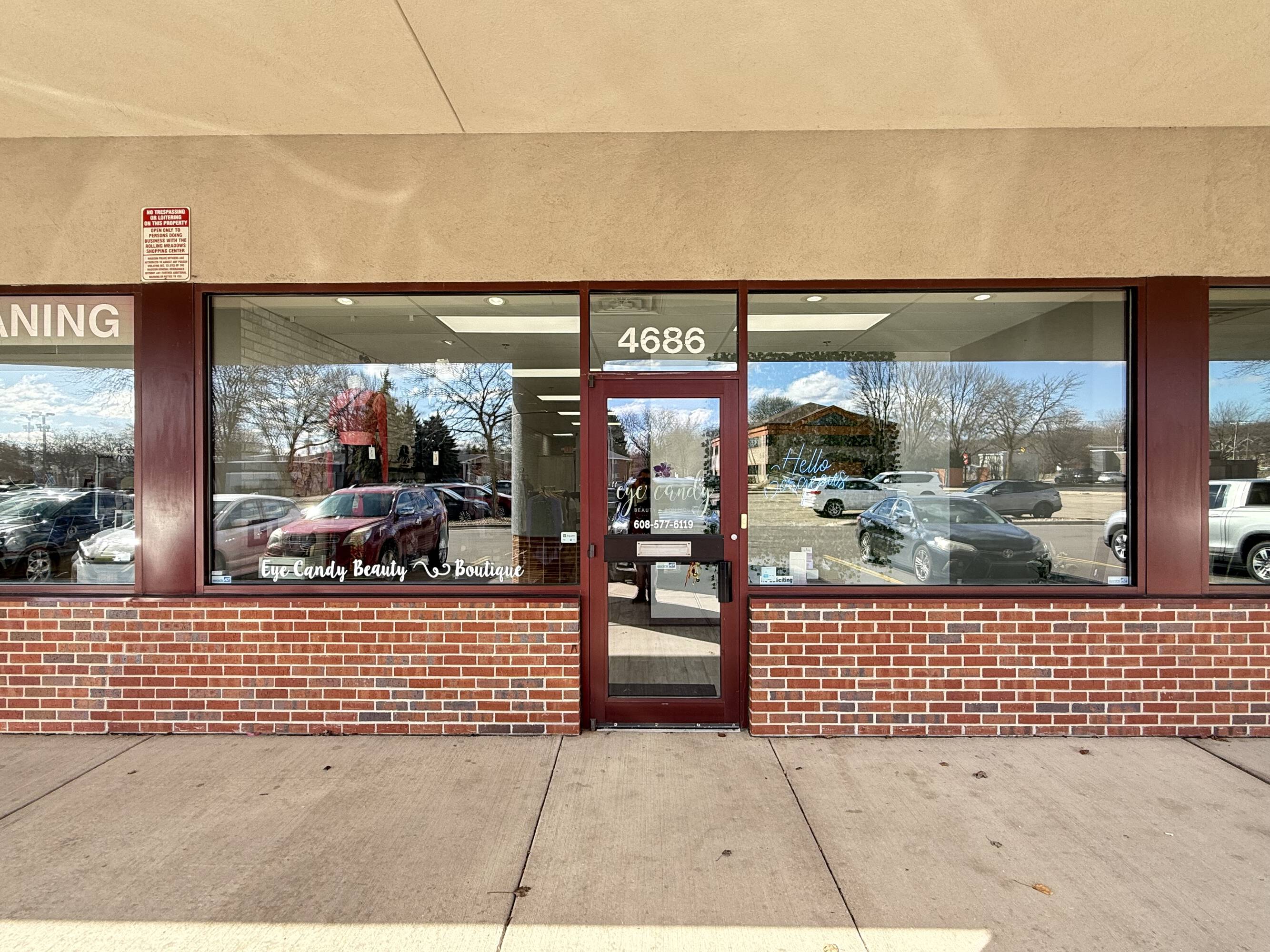 3373057