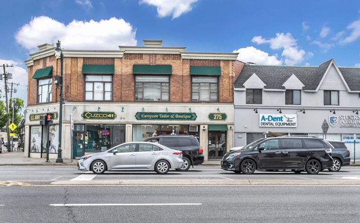 Pictures of Retail, Restaurant property located at 379 Sunrise Highway, Hempstead, NY 11563 for lease - image #1