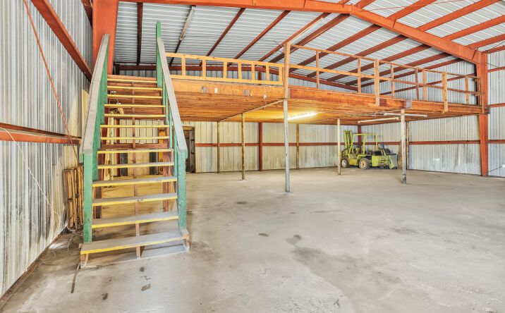 Pictures of Industrial property located at 621 S Frazier St, Conroe, TX 77301 for lease - image #1
