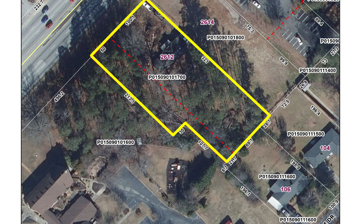 Pictures of Retail, Office, Land, Restaurant, Special Purpose property located at 2612 Wade Hampton Blvd, Greenville, SC 29615 for lease - image #1