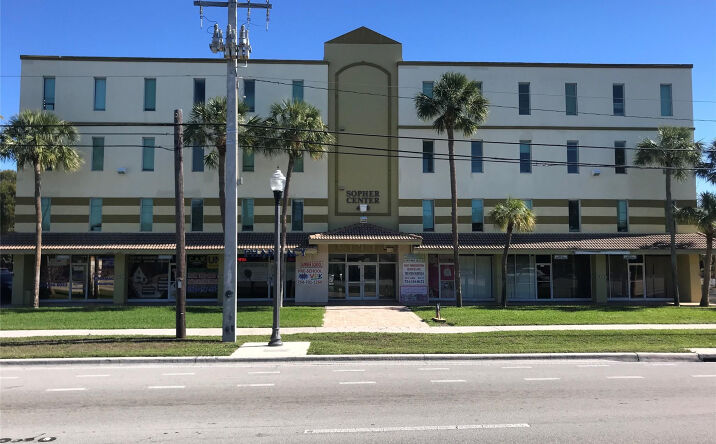 Pictures of Land property located at 4000 N State Road 7 209-d, Lauderdale Lakes, FL 33319 for lease - image #1