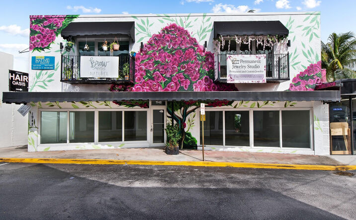 Pictures of Retail property located at 1948 E Sunrise Boulevard, Fort Lauderdale, FL 33304 for lease - image #1