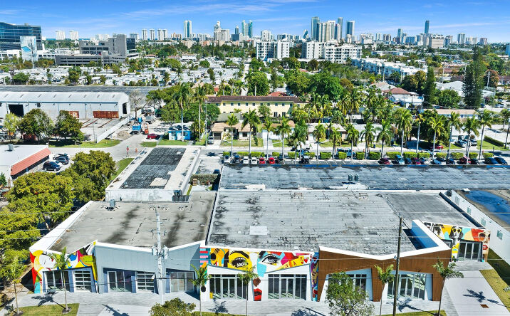 Pictures of Retail, Special Purpose, Office, Industrial property located at 410 NE 1st Avenue, Hallandale Beach, FL 33009 for lease - image #1