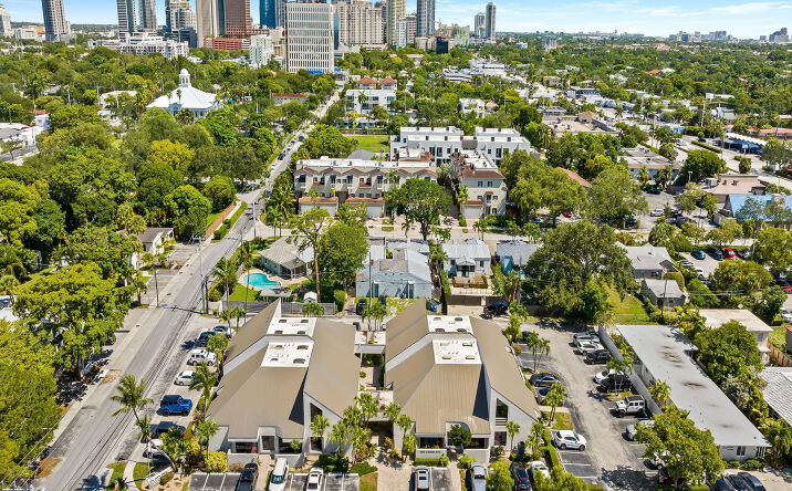Pictures of Land property located at 1330 SE 4th Avenue F, Fort Lauderdale, FL 33316 for lease - image #1
