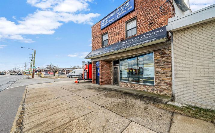 Pictures of Office, Retail property located at 1717 Hempstead Turnpike, Hempstead, NY 11003 for lease - image #1