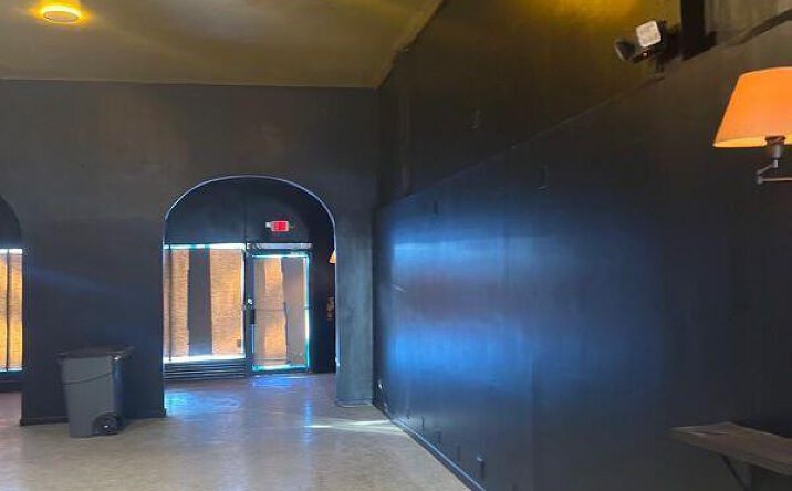 Pictures of Retail property located at 924 71st Street, Miami Beach, FL 33141 for lease - image #1