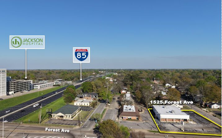 Pictures of Retail property located at 1525 Forest Ave, Montgomery, AL 36106 for lease - image #1