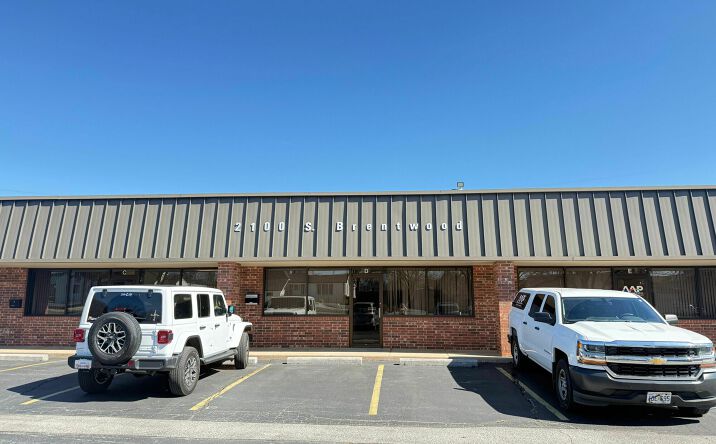 Pictures of Office property located at 2100 S Brentwood Blvd, Springfield, MO 65804 for lease - image #1