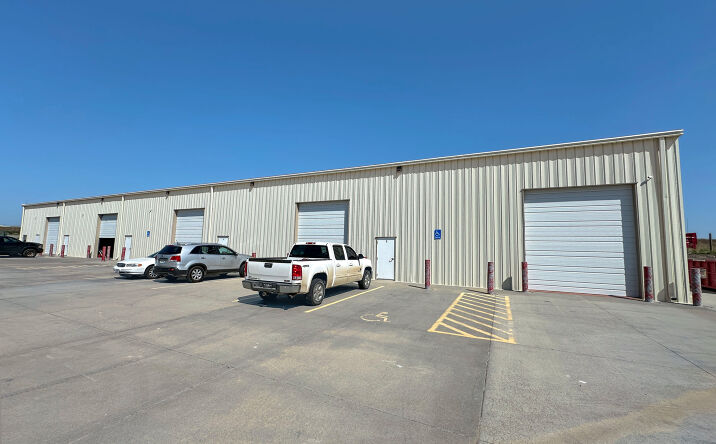 Pictures of Industrial property located at 232 SW 31st St, Lincoln, NE 68522 for lease - image #1