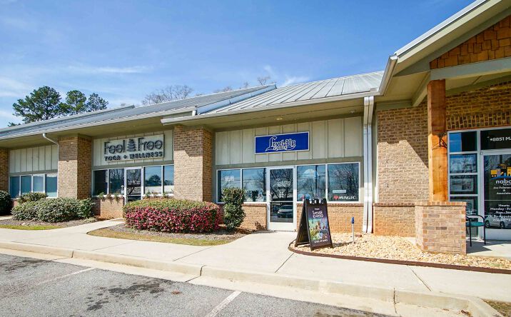 Pictures of Retail, Office property located at 8851 Macon Hwy, Athens, GA 30606 for lease - image #1