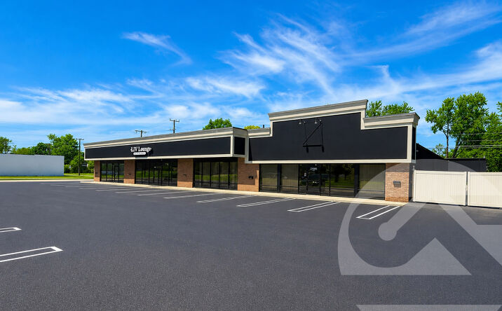 Pictures of Retail, Industrial property located at 27690 - 27720 Joy Rd, Livonia, MI 48150 for lease - image #1