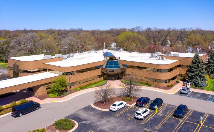 Pictures of Office property located at 33300 Five Mile Rd, Livonia, MI 48154 for lease - image #1