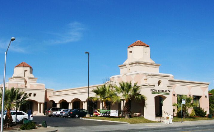 Pictures of Retail property located at 2650 Churn Creek, Redding, CA 96003 for lease - image #1