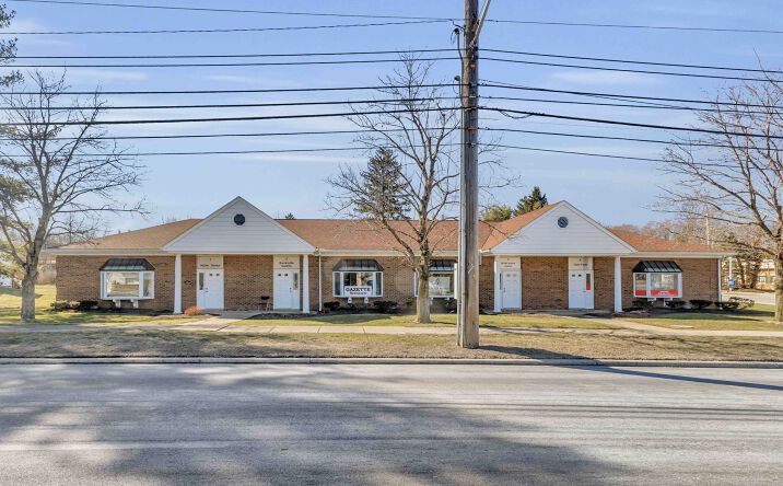 Pictures of Office property located at 7770 Brecksville Rd, Brecksville, OH 44141 for lease - image #1