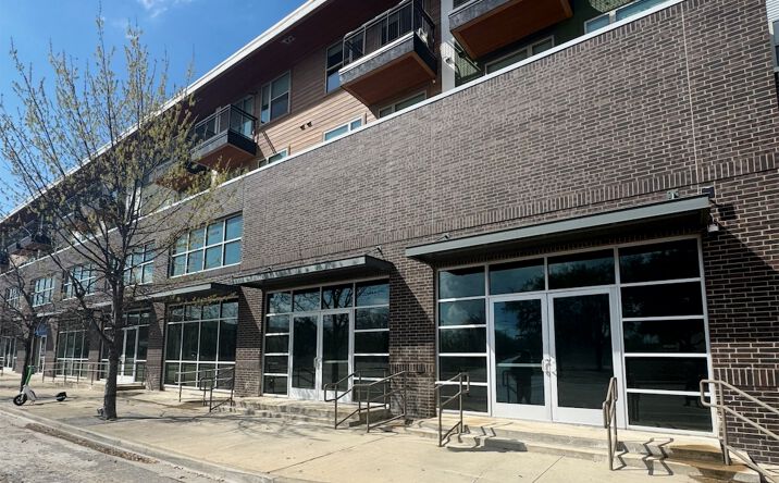 Pictures of Retail, Office property located at 305 West Commerce Street, Dallas, TX 75208 for lease - image #1