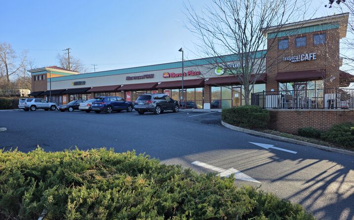 Pictures of Retail property located at 930 Olympia Dr, Charlottesville, VA 22911 for lease - image #1