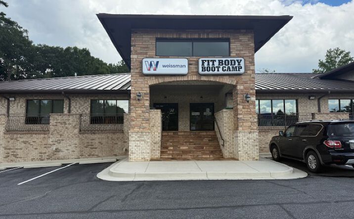 Pictures of Retail, Office property located at 1344 E Cobb Dr, Marietta, GA 30068 for lease - image #1