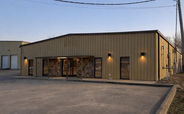 Pictures of Industrial property located at 1302 Jackson St, Fort Smith, AR 72901 for lease - image #1