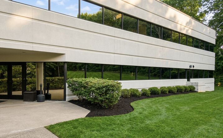 Pictures of Office property located at 160 Chapel Rd, Manchester, CT 06042 for lease - image #1