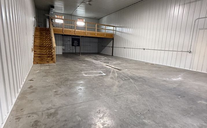 Pictures of Industrial property located at 1710 26th St. S Unit E, Moorhead, MN 56560 for lease - image #1