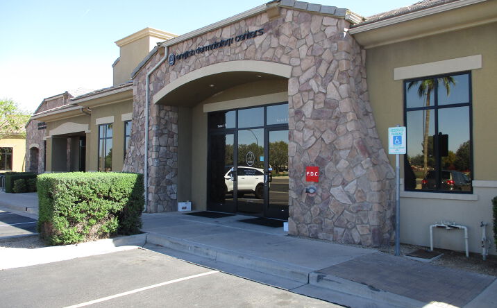 Pictures of Office property located at 3011 S Lindsay Rd, Gilbert, AZ 85295 for lease - image #1