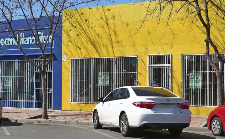 Pictures of Retail, Industrial property located at 911-913 Main Street, Delano, CA 93215 for lease - image #1