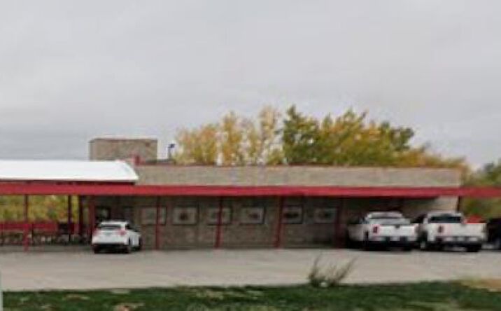 Pictures of Restaurant property located at 3388 10th St, Gering, NE 69341 for lease - image #1