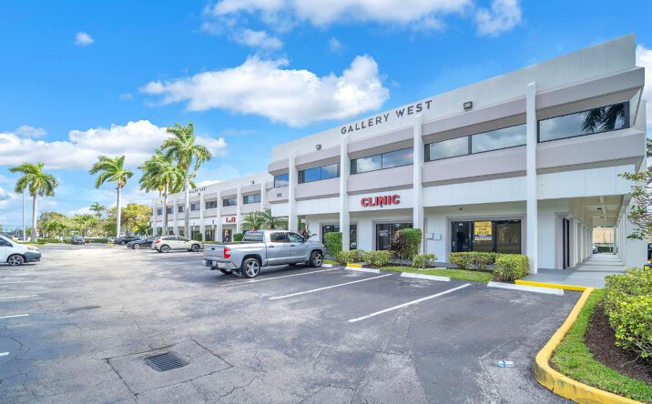 Pictures of Office property located at 3900 W Commercial Blvd, Tamarac, FL 33309 for lease - image #1