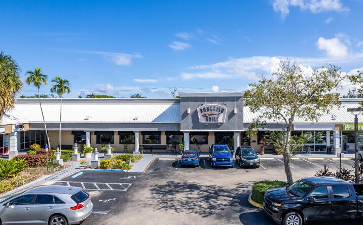 Pictures of Retail property located at 6200 N Federal Hwy, Fort Lauderdale, FL 33308 for lease - image #1