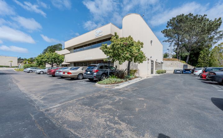 Pictures of Office property located at 3323 Carmel Mountain Rd, San Diego, CA 92121 for lease - image #1