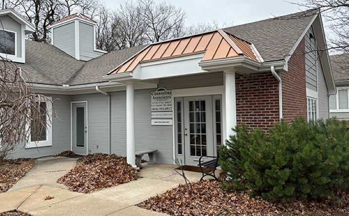 Pictures of Office property located at 521 SE 2nd St, Lee's Summit, MO 64063 for lease - image #1